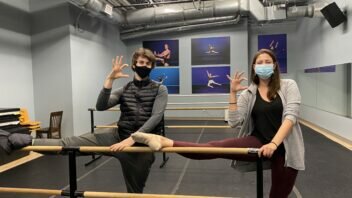 Paris ballet dancer, Abilene native Alex Maryianowski teaches ACU theatre workshop